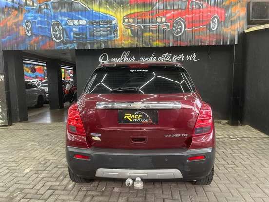 CHEVROLET-TRACKER-2013