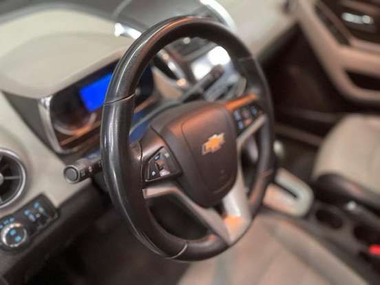 CHEVROLET-TRACKER-2013