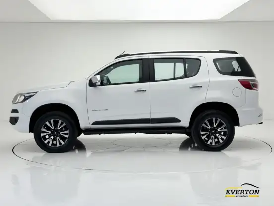 CHEVROLET-TRAILBLAZER-2018