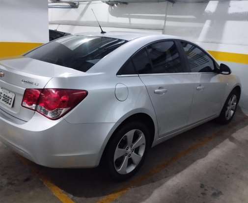 CHEVROLET-CRUZE-2013