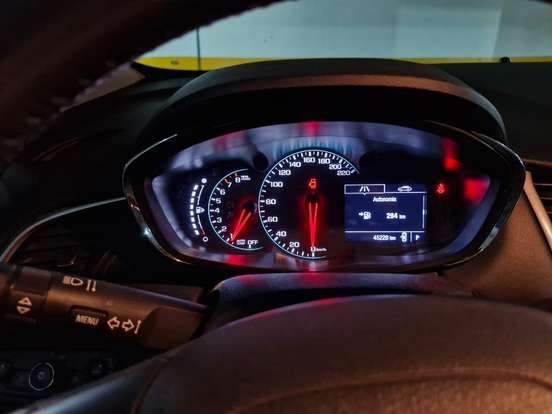 CHEVROLET-TRACKER-2018