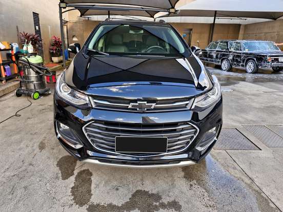 CHEVROLET-TRACKER-2018