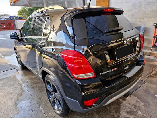 CHEVROLET-TRACKER-2018