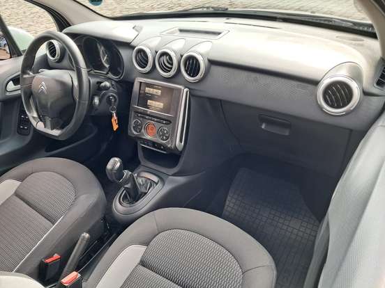 CITROËN-C3-1.2 PURE TECH FLEX ATTRACTION MANUAL CITROËN-C3-2018
