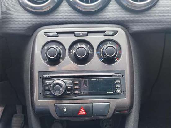 CITROËN-C3-1.5 TENDANCE 8V FLEX 4P MANUAL CITROËN-C3-2015