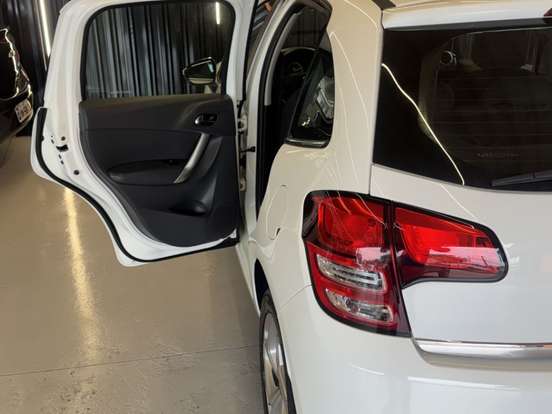 CITROËN-C3-1.6 VTI 120 FLEX ATTRACTION EAT6 CITROËN-C3-2017