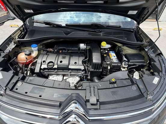 CITROËN-C4 CACTUS-1.6 VTI 120 FLEX FEEL BUSINESS EAT6 CITROËN-C4 CACTUS-2019
