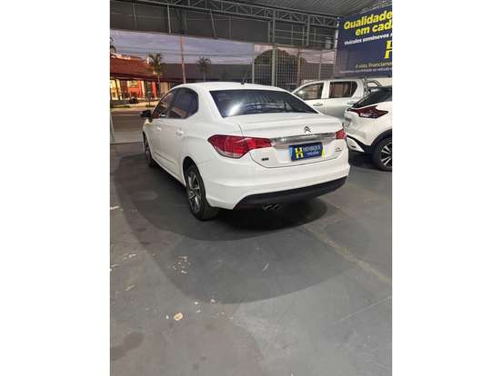 CITROËN-C4 LOUNGE-1.6 EXCLUSIVE 16V TURBO FLEX 4P AUTOMÁTICO CITROËN-C4 LOUNGE-2016
