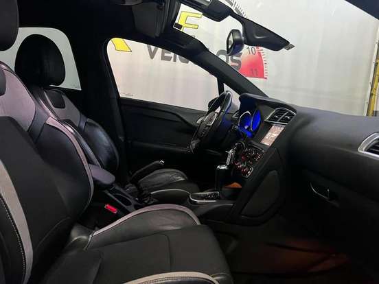 CITROËN-DS4-2015
