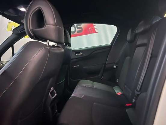 CITROËN-DS4-2015