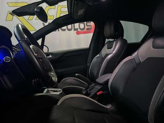 CITROËN-DS4-2015