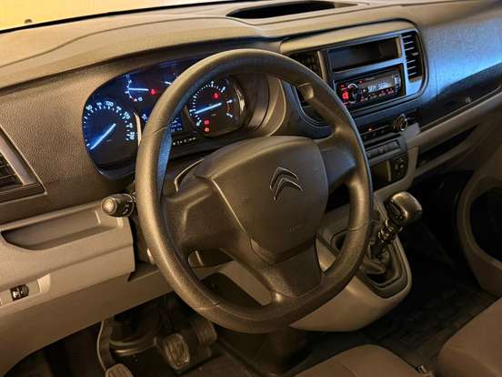 CITROËN-JUMPY-2021
