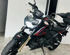 DAFRA APACHE RTR 200 DAFRA APACHE RTR 200