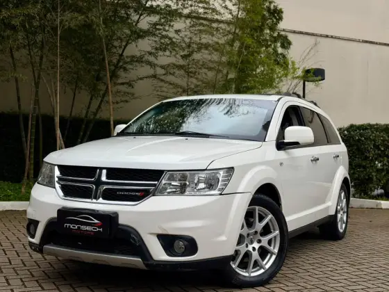 DODGE JOURNEY 3.6 RT V6 GASOLINA 4P AUTOMÁTICO