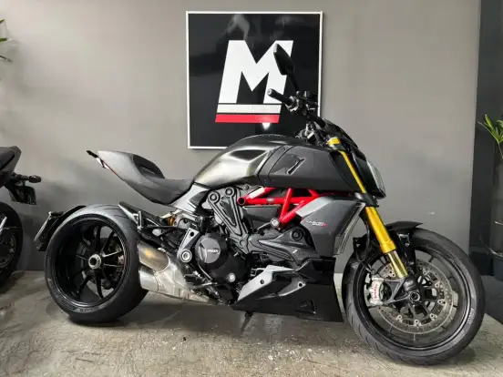 DUCATI-DIAVEL 1260 S-2021