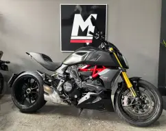 DUCATI DIAVEL 1260 S DUCATI DIAVEL 1260 S