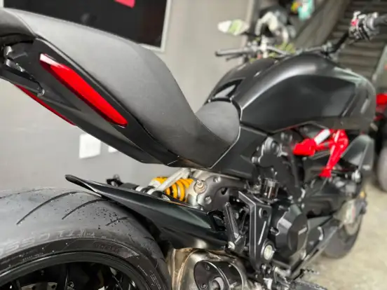 DUCATI-DIAVEL 1260 S-2021