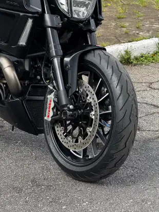 DUCATI-DIAVEL DARK-2016