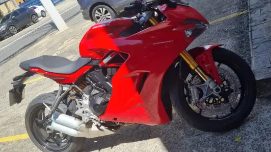 DUCATI-SUPERSPORT S-2019