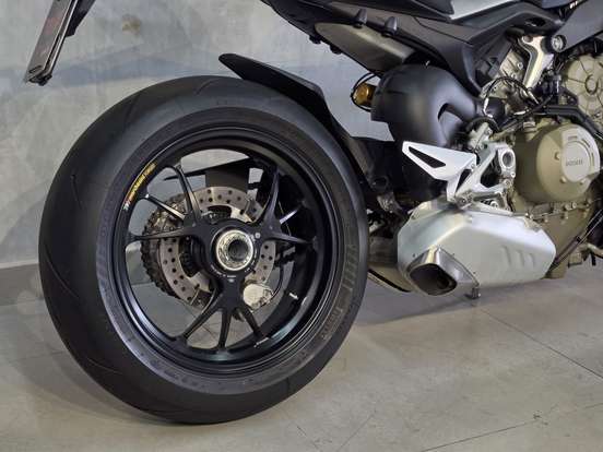 DUCATI-MULTISTRADA 1200 V4 S DUCATI-MULTISTRADA 1200 V4 S-2022