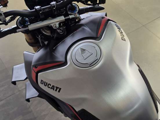 DUCATI-MULTISTRADA 1200 V4 S DUCATI-MULTISTRADA 1200 V4 S-2022