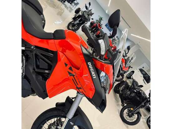 DUCATI-MULTISTRADA V2 S DUCATI-MULTISTRADA V2 S-2024