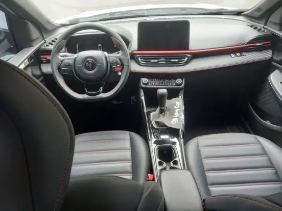FIAT-FASTBACK-2025