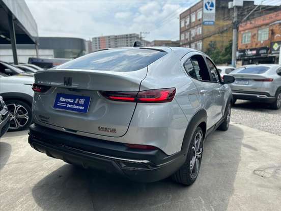 FIAT-FASTBACK-2024