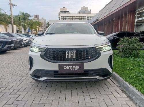 FIAT-FASTBACK-2025