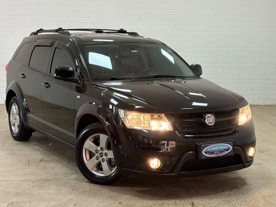 FIAT-FREEMONT-2012