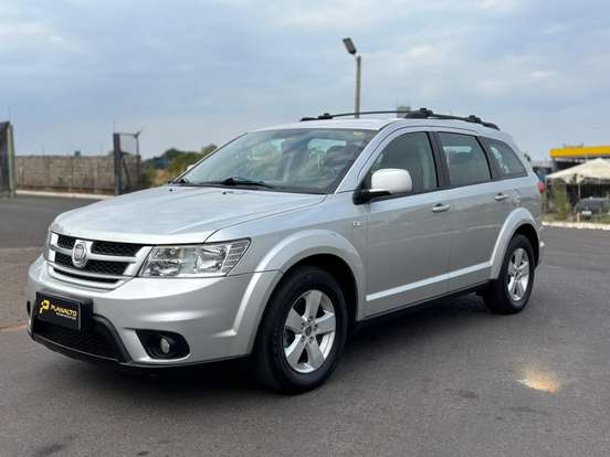 FIAT-FREEMONT-2.4 PRECISION 16V GASOLINA 4P AUTOMÁTICO FIAT-FREEMONT-2012
