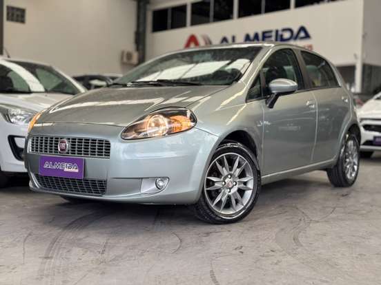 FIAT-PUNTO-2012