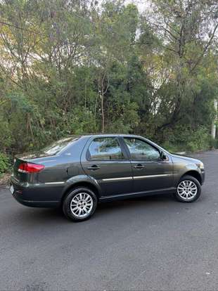 FIAT-SIENA-2012