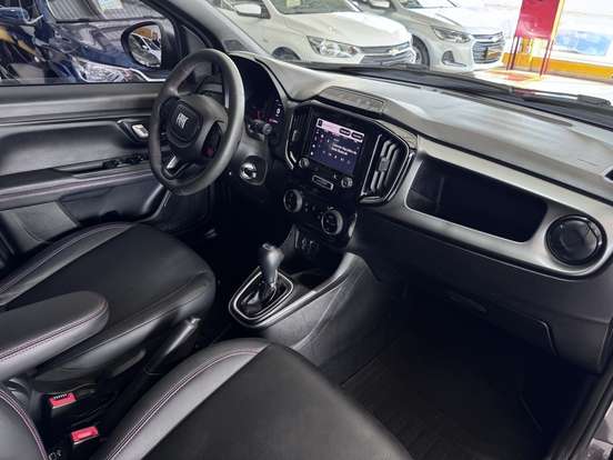 FIAT-STRADA-2024