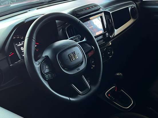 FIAT-STRADA-2024