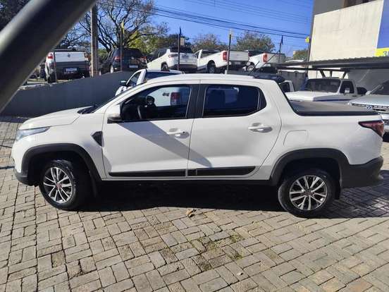 FIAT-STRADA-2023