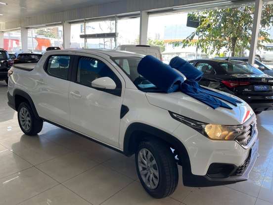 FIAT-STRADA-2024