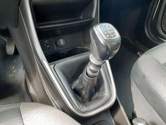 FIAT-STRADA-2021