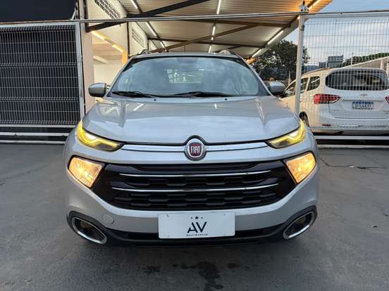 FIAT-TORO-2016
