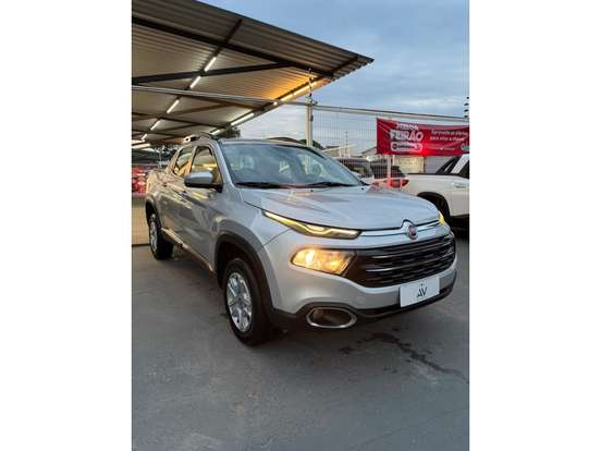 FIAT-TORO-2016