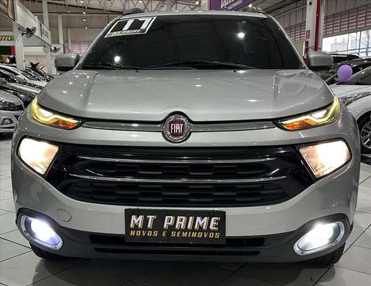 FIAT-TORO-2017
