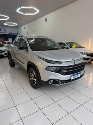 FIAT TORO 2.0 16V TURBO DIESEL VOLCANO 4WD AT9