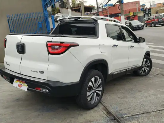 FIAT-TORO-2.0 16V TURBO DIESEL VOLCANO 4WD AT9 FIAT-TORO-2022