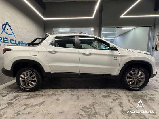 FIAT-TORO-2020