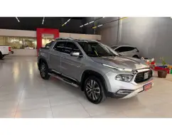 FIAT TORO 2.0 16V TURBO DIESEL RANCH 4WD AT9 FIAT TORO 2.0 16V TURBO DIESEL RANCH 4WD AT9