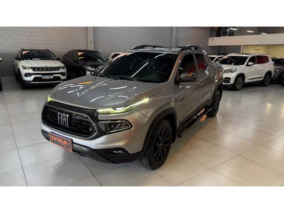 FIAT TORO 2.0 16V TURBO DIESEL ULTRA 4WD AT9