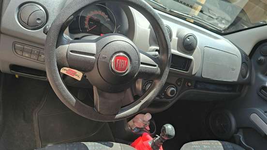 FIAT-UNO-2013