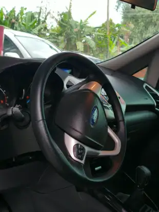 FORD-ECOSPORT-2013