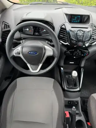 FORD-ECOSPORT-2017