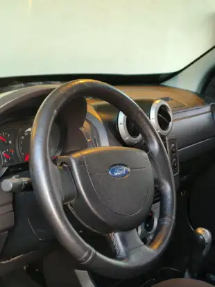 FORD-ECOSPORT-2008